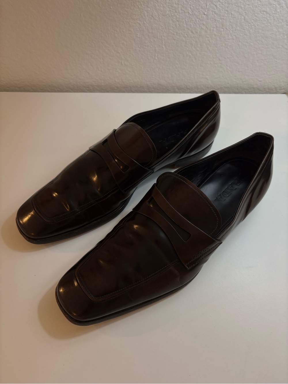 PRADA•Men’s Dark Brown Polished Leather Penny Loafers Square Toe Size 10 Italy